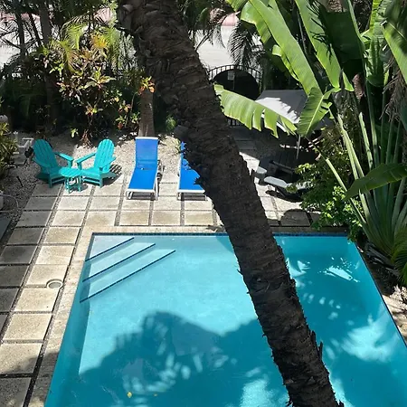 Tropical Haven Pool & 2Blocks To Beach